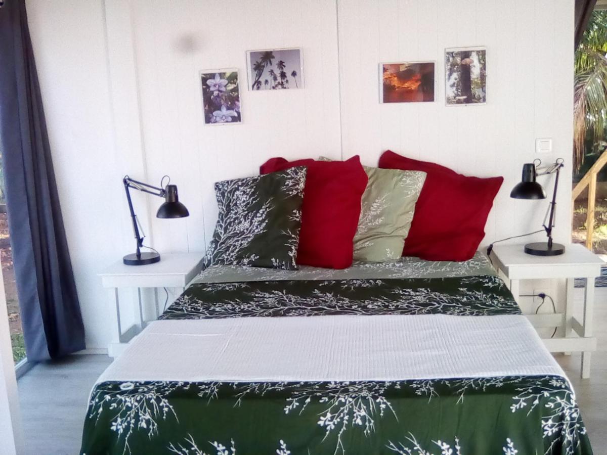 Bungalow Vue Lagon 180 Degre, La Maison Bleue 莫雷阿 外观 照片