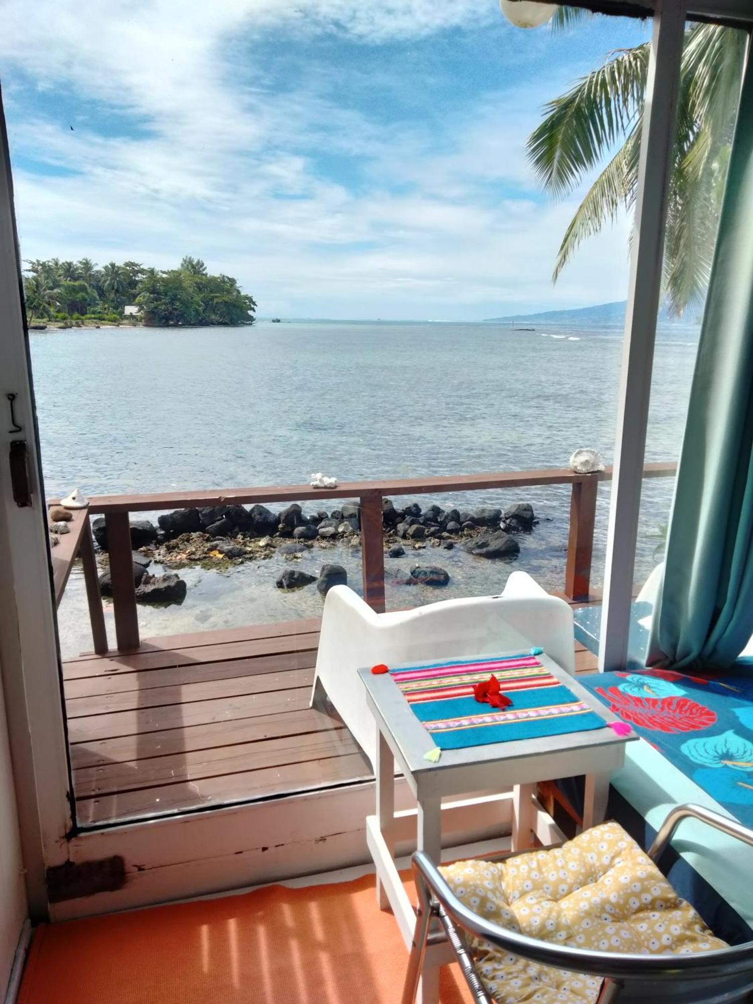 Bungalow Vue Lagon 180 Degre, La Maison Bleue 莫雷阿 外观 照片