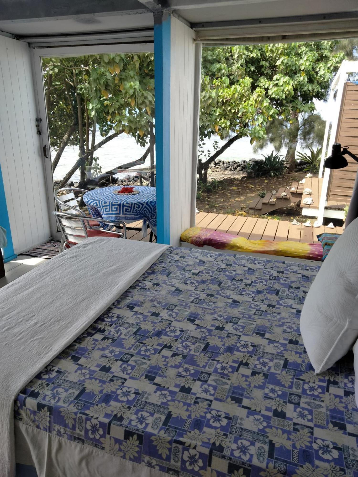 Bungalow Vue Lagon 180 Degre, La Maison Bleue 莫雷阿 外观 照片